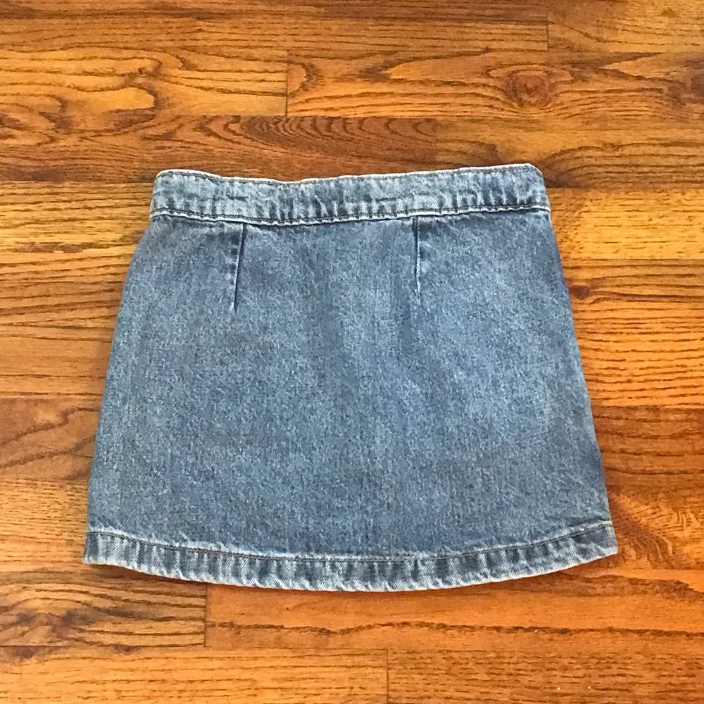 Old Navy Blue Jean Denim Skirt School Uniform Bottoms Girls 6 / 7 Small Pockets